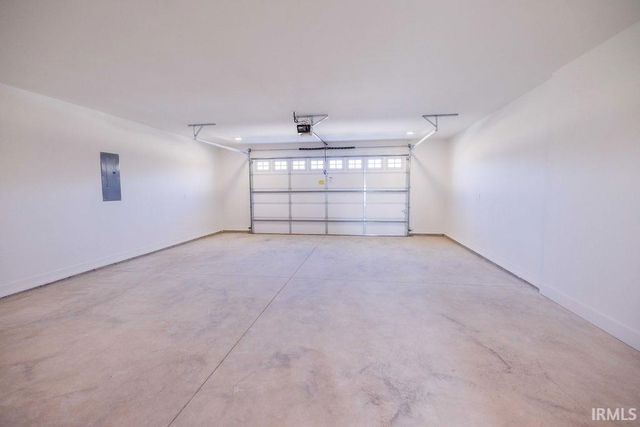 110 Pin Oak Road, Spencer, IN 47460