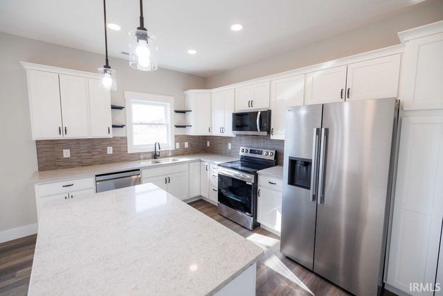 110 Pin Oak Road, Spencer, IN 47460