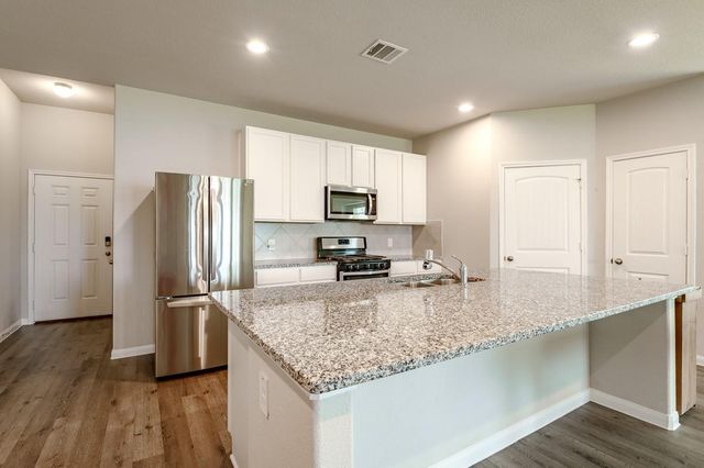 111 Pronghorn Drive, Huntsville, TX 77320