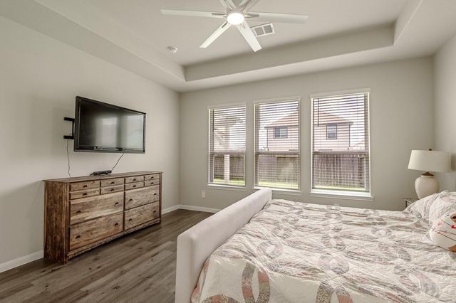 111 Pronghorn Drive, Huntsville, TX 77320