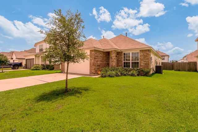 111 Pronghorn Drive, Huntsville, TX 77320