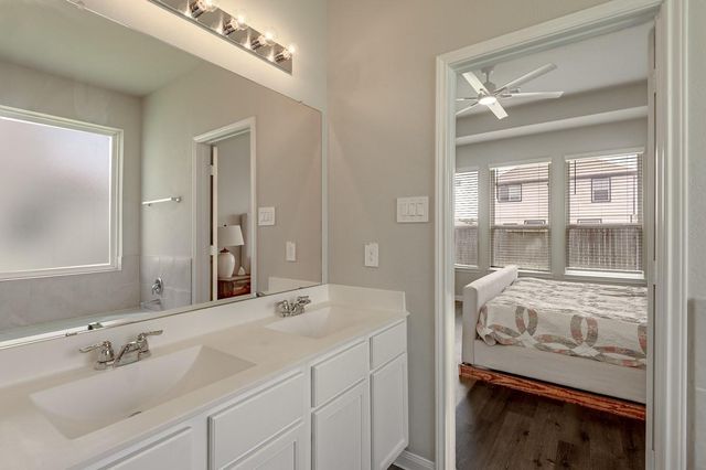 111 Pronghorn Drive, Huntsville, TX 77320