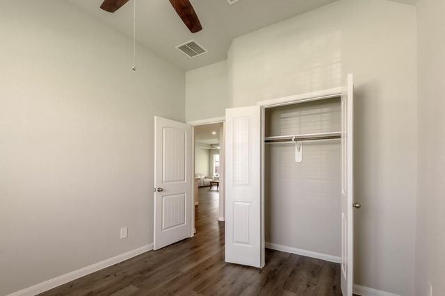 111 Pronghorn Drive, Huntsville, TX 77320