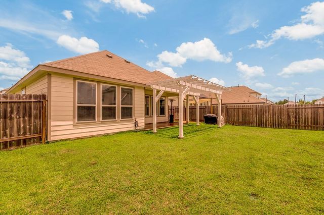 111 Pronghorn Drive, Huntsville, TX 77320