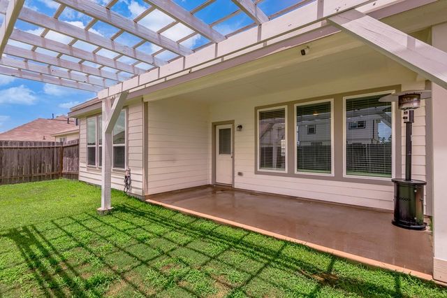111 Pronghorn Drive, Huntsville, TX 77320