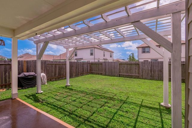 111 Pronghorn Drive, Huntsville, TX 77320