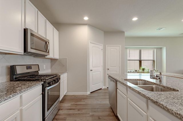 111 Pronghorn Drive, Huntsville, TX 77320