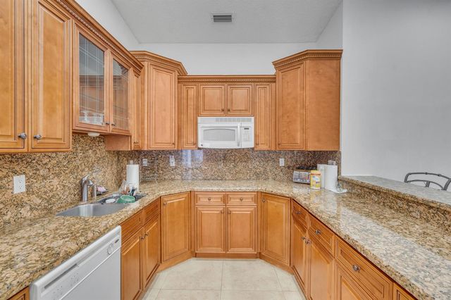 3343 NW 79th Way, Davie, FL 33024