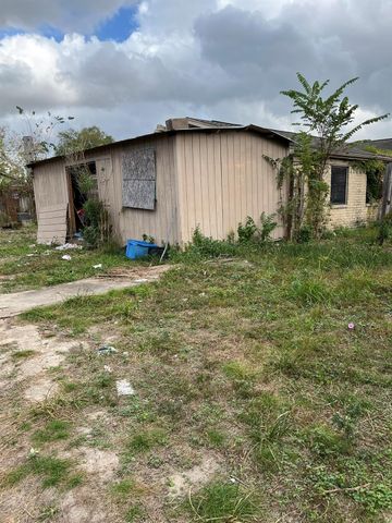 9623 Seeker Street, Houston, TX 77078