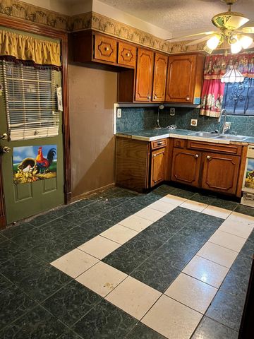 9623 Seeker Street, Houston, TX 77078