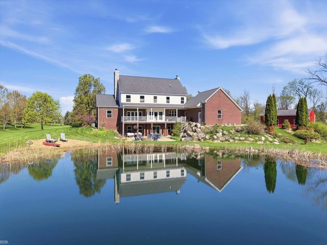 3633 Hollow Pine Court, Almont, MI 48003