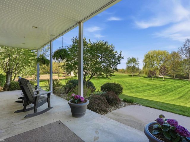 3633 Hollow Pine Court, Almont, MI 48003