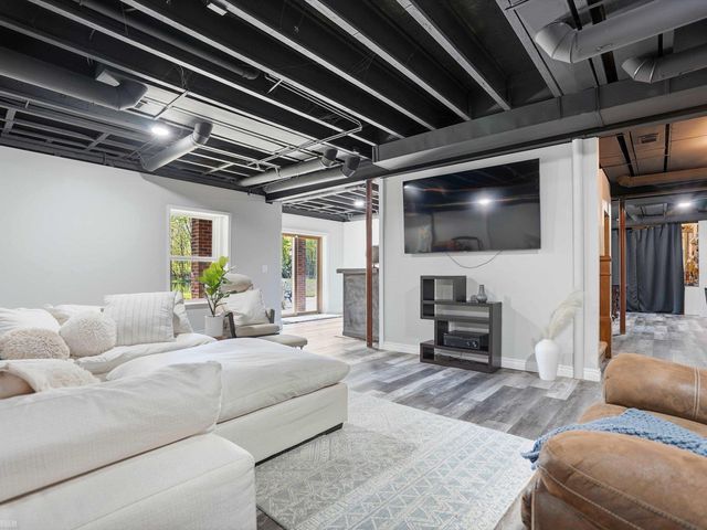 3633 Hollow Pine Court, Almont, MI 48003