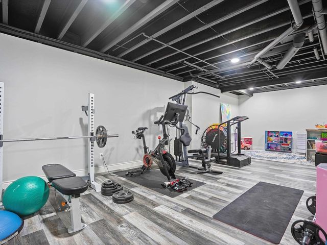 3633 Hollow Pine Court, Almont, MI 48003