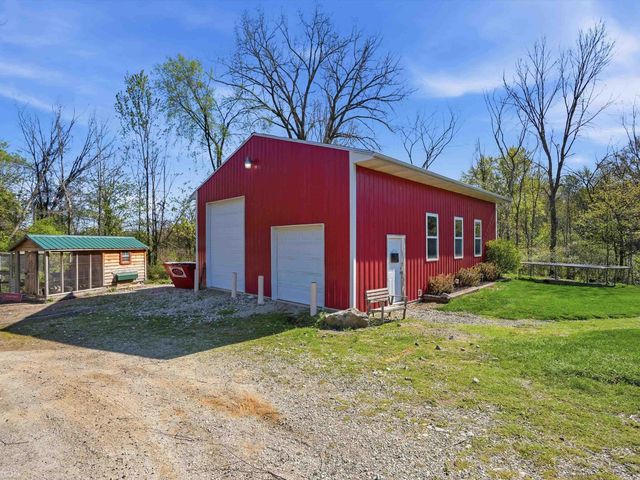 3633 Hollow Pine Court, Almont, MI 48003