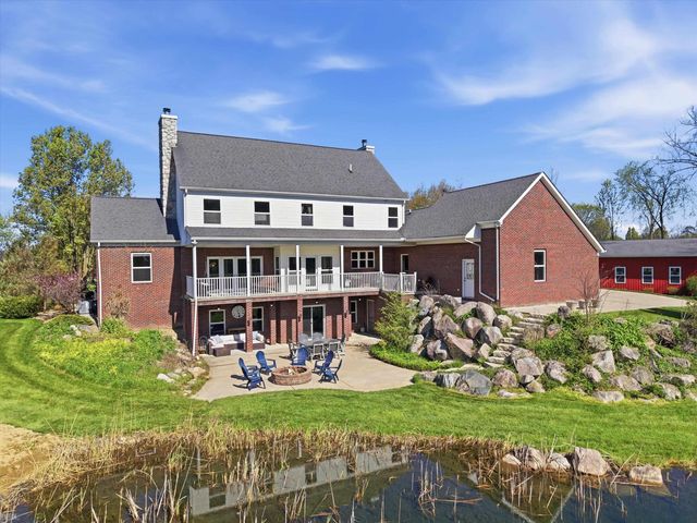 3633 Hollow Pine Court, Almont, MI 48003