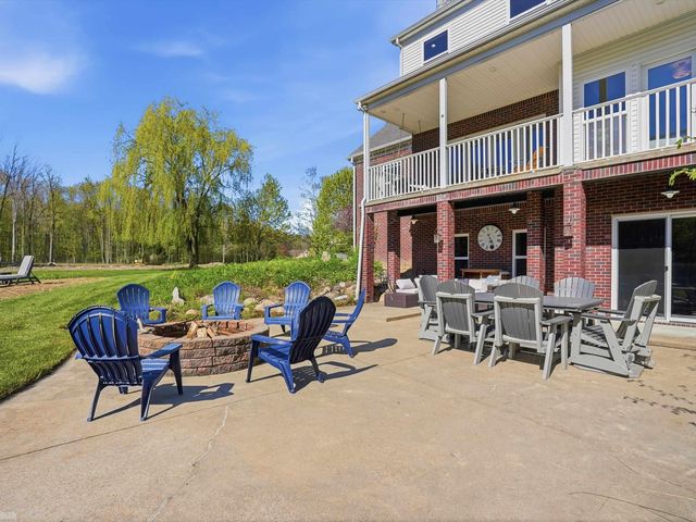 3633 Hollow Pine Court, Almont, MI 48003