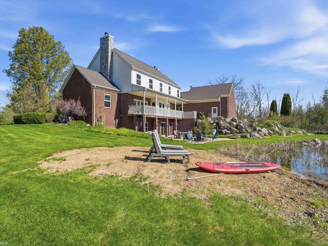 3633 Hollow Pine Court, Almont, MI 48003