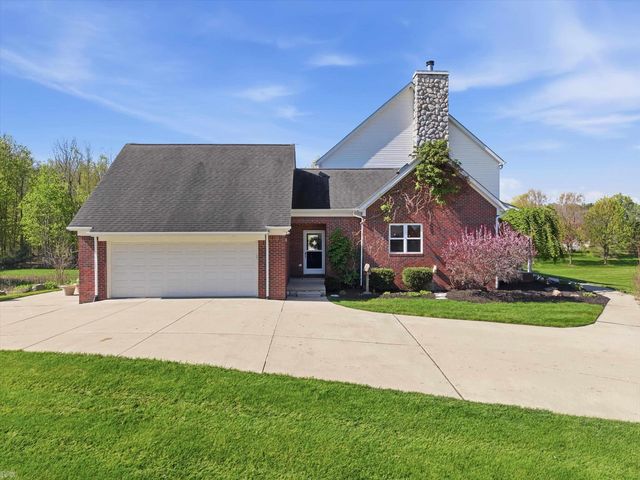 3633 Hollow Pine Court, Almont, MI 48003