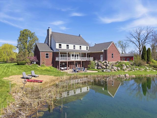 3633 Hollow Pine Court, Almont, MI 48003