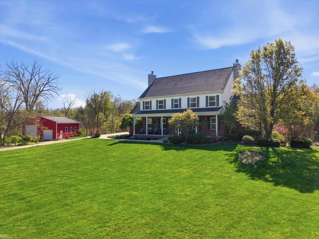 3633 Hollow Pine Court, Almont, MI 48003