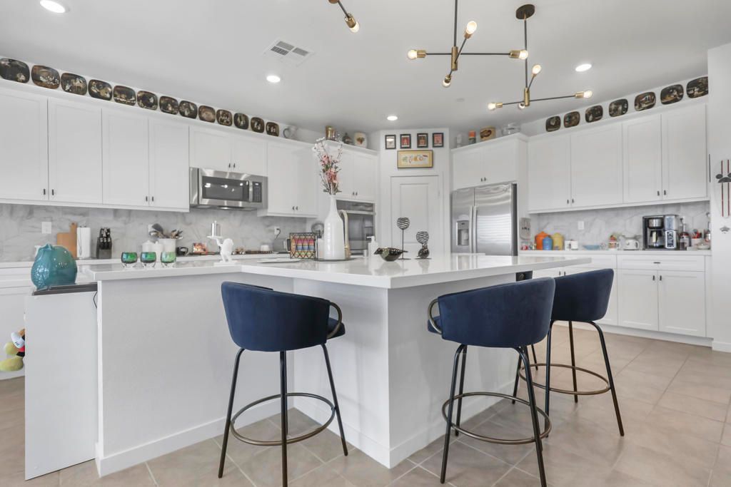 Image 11 of property listing at 40856 Varese Street, Indio, CA 92203