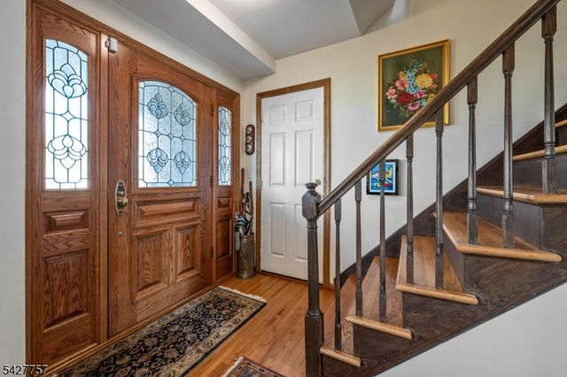 10 Woodmere Rd, West Caldwell Twp., NJ 07006