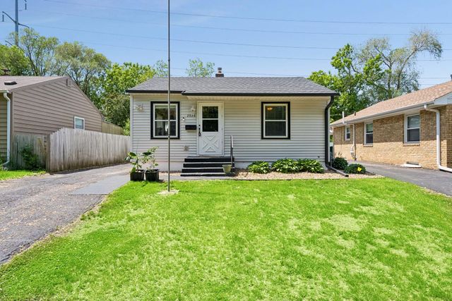 2924 Blackstone Avenue, Saint Louis Park, MN 55416