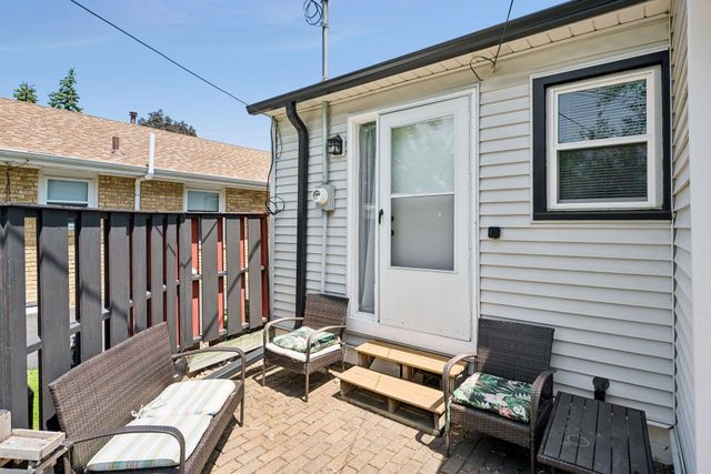 2924 Blackstone Avenue, Saint Louis Park, MN 55416