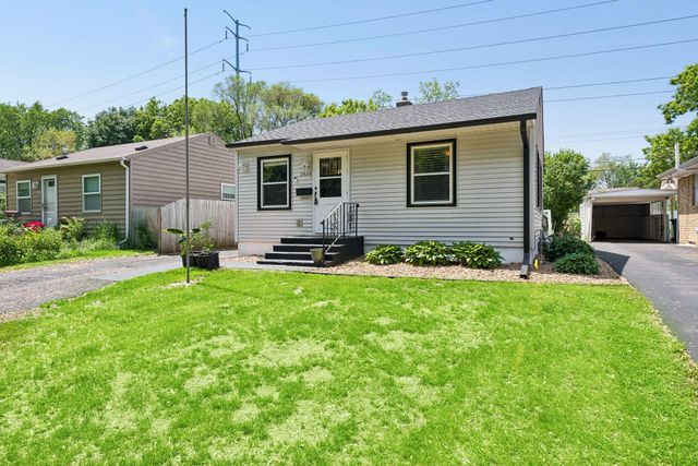 2924 Blackstone Avenue, Saint Louis Park, MN 55416