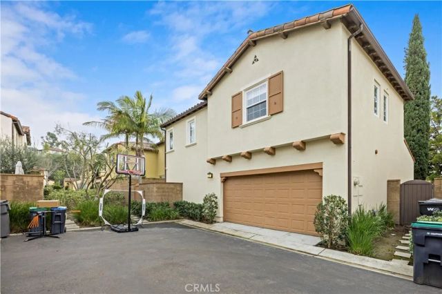 22 Arborside, Irvine, CA 92603