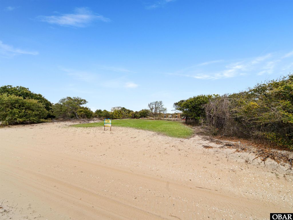 Image 4 of property listing at 2149 Sandpiper Road Lot 117, Corolla, NC 27927