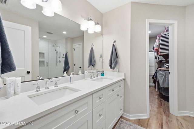 12925 DEEP LAGOON Place E, Jacksonville, FL 32246