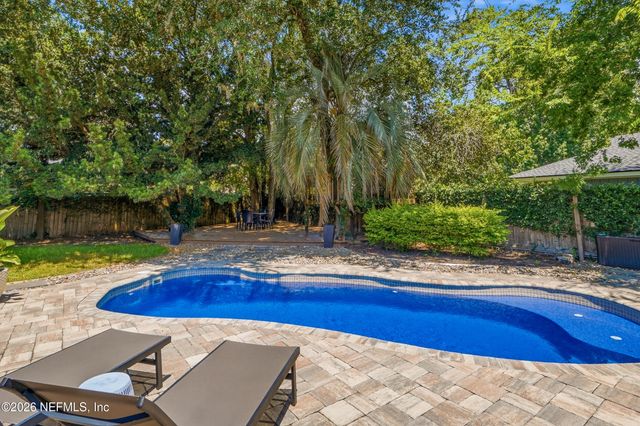 12925 DEEP LAGOON Place E, Jacksonville, FL 32246