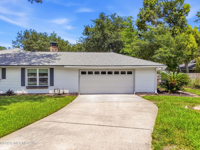12925 DEEP LAGOON Place E, Jacksonville, FL 32246