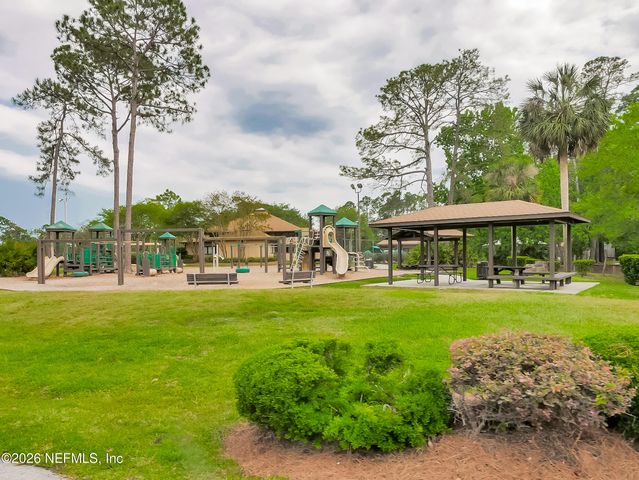 12925 DEEP LAGOON Place E, Jacksonville, FL 32246