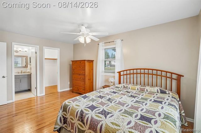7812 Oakland Place, Waterford, MI 48327