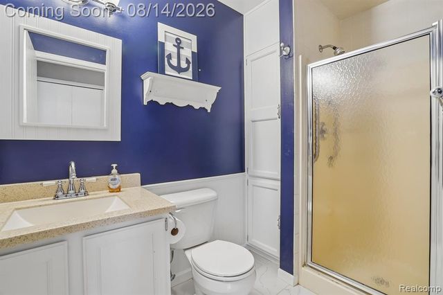 7812 Oakland Place, Waterford, MI 48327