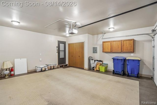 7812 Oakland Place, Waterford, MI 48327