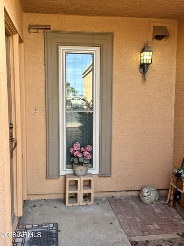 815 E GROVERS Avenue 12, Phoenix, AZ 85022