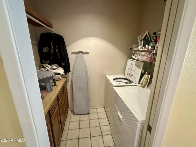 815 E GROVERS Avenue 12, Phoenix, AZ 85022