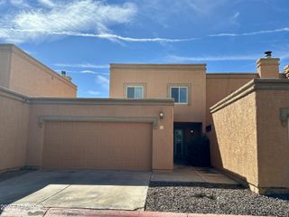 815 E GROVERS Avenue 12, Phoenix, AZ 85022