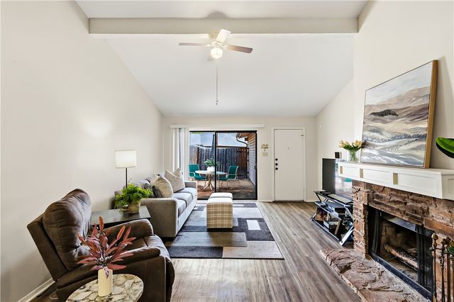2523 Longmire Drive, College Station, TX 77845