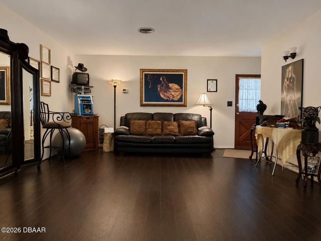 622 Ridge Boulevard, South Daytona, FL 32119