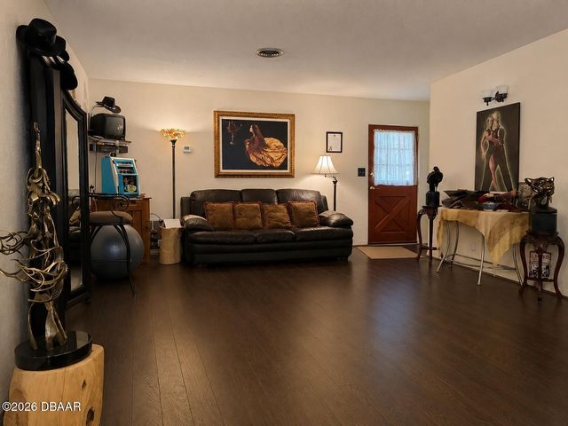 622 Ridge Boulevard, South Daytona, FL 32119