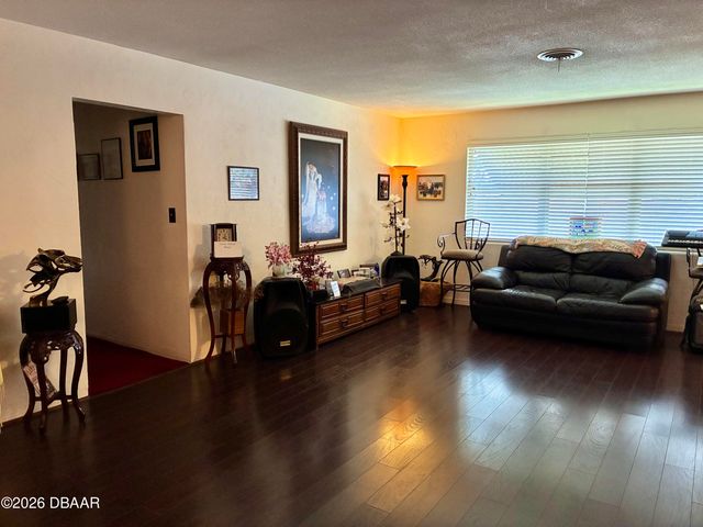 622 Ridge Boulevard, South Daytona, FL 32119