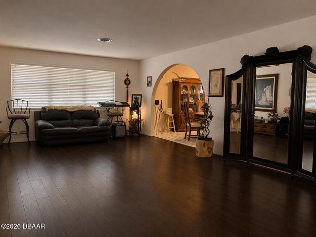 622 Ridge Boulevard, South Daytona, FL 32119