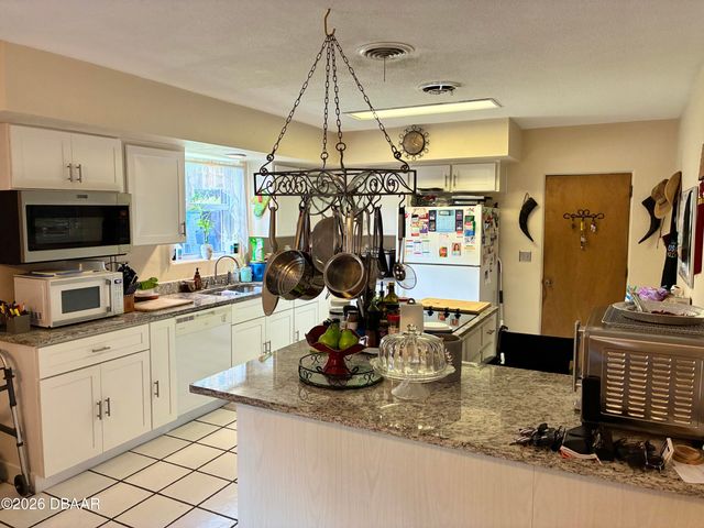 622 Ridge Boulevard, South Daytona, FL 32119