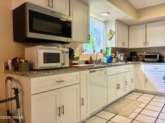 622 Ridge Boulevard, South Daytona, FL 32119