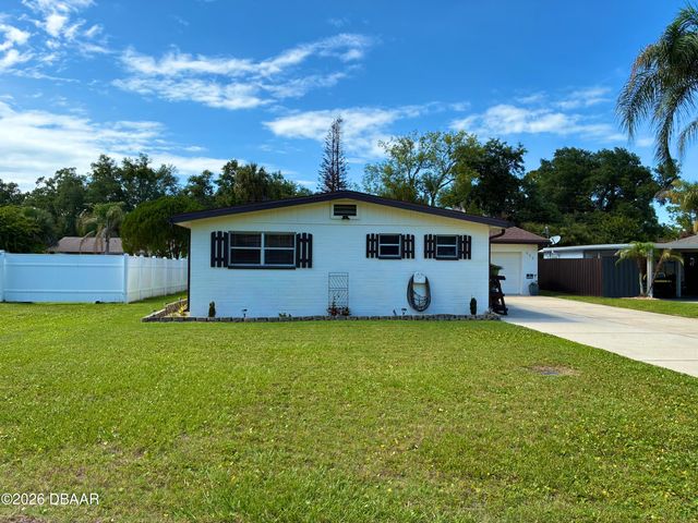 622 Ridge Boulevard, South Daytona, FL 32119
